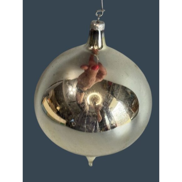 Vintage Italian Glass Diorama Praying Angel Ornament With Spun Cotton Wings 4.5 - Picture 6 of 6